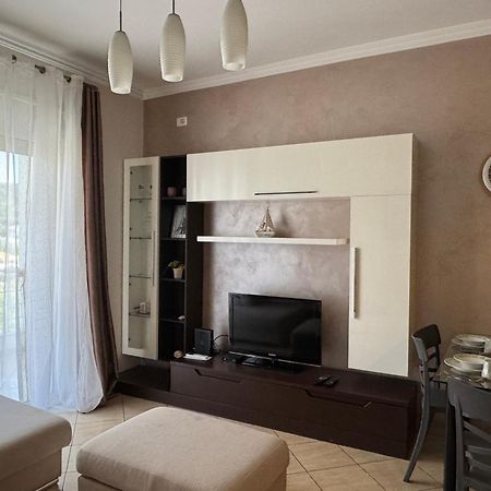 Elegant Apartment In Lungomare - N 23 Vlorë 외부 사진